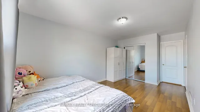 Additional image 30 of 28 Abell Dr