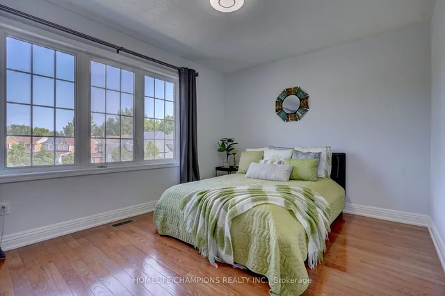 Additional image 28 of 145 Raponi Circ