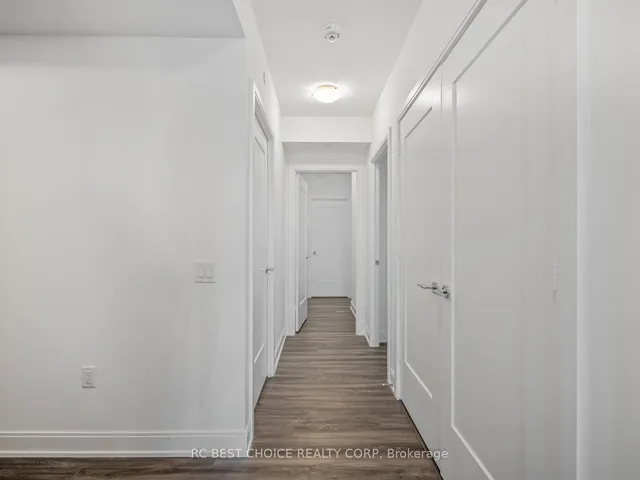 Additional image 8 of 65 Annie Craig Dr Unit 1008