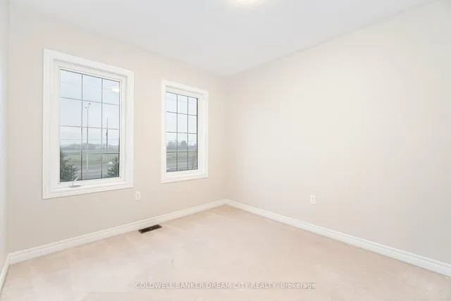 Additional image 30 of 49 Campwood Cres