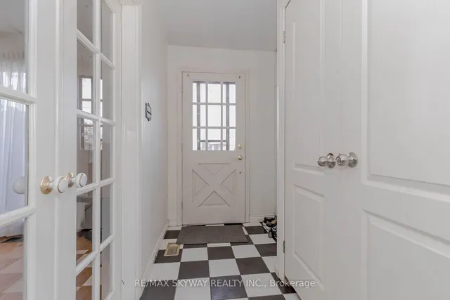 Additional image 4 of 115 Aloma Cres