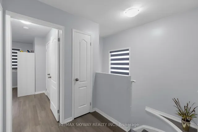 Additional image 28 of 19 Rednor Dr