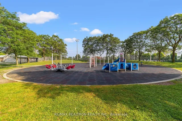 Additional image 29 of 27 Eldora Ave Unit 68