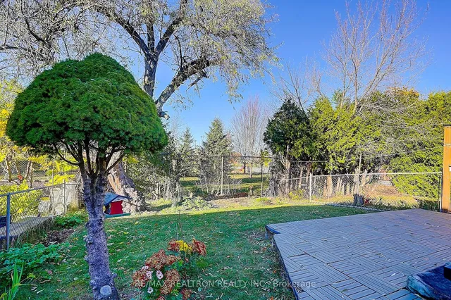 Additional image 36 of 73 Pettibone Sq