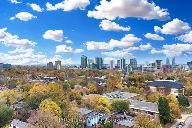 Additional image 35 of 225 Wellesley St Unit 701