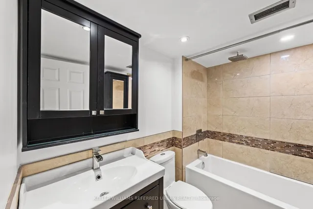 Additional image 35 of 705 King St Unit 1006