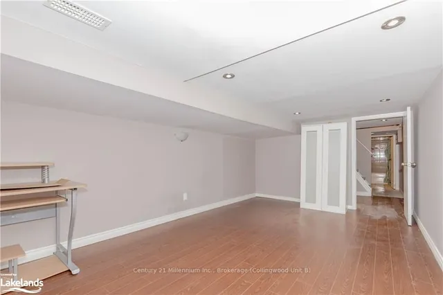 Additional image 11 of 69 LAING St