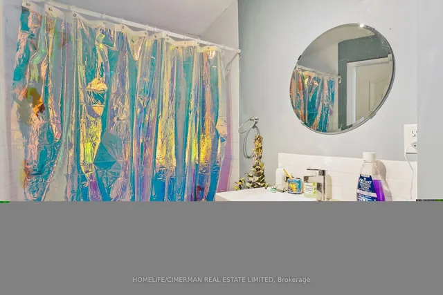 Additional image 25 of 660 Crawford St