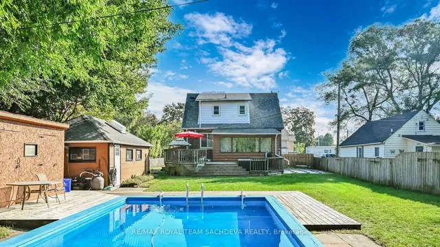 Additional image 26 of 4 Adams Dr