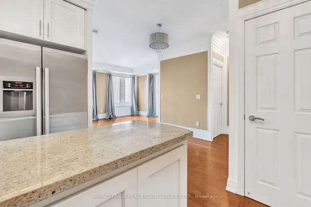 Additional image 5 of 35 Balmuto St Unit 2101