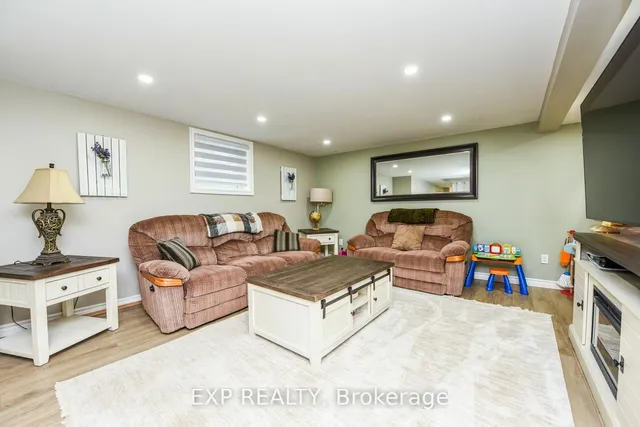 Additional image 16 of 27 Huntington Crt