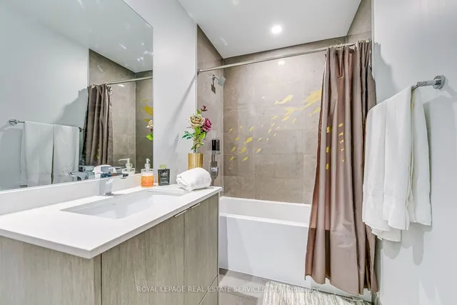 Additional image 29 of 1926 Lake Shore Blvd Unit 1805