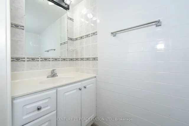 Additional image 25 of 25 Sunrise Ave Unit 1404