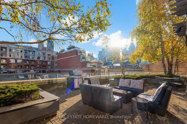 Additional image 17 of 168 King St Unit 708