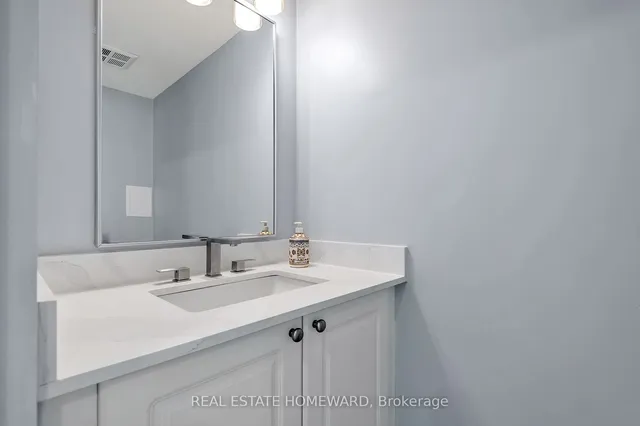 Additional image 26 of 250 Manitoba St Unit PH 804