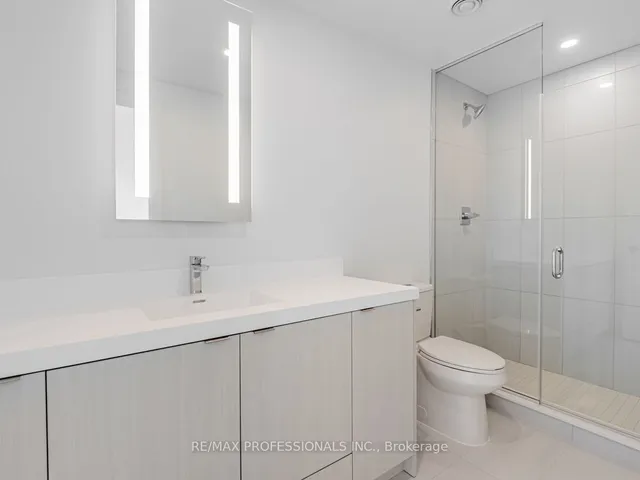 Additional image 21 of 30 Inn On The Park Dr Unit 2303