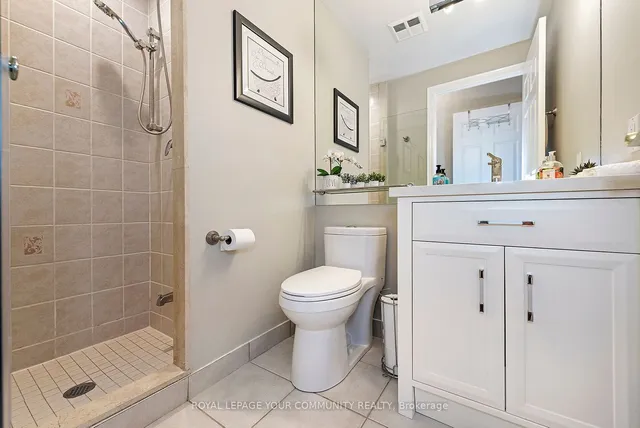 Additional image 33 of 3085 Bloor St Unit 606