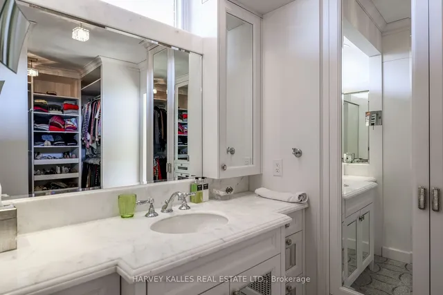 Additional image 24 of 2600 Bathurst St Unit 801