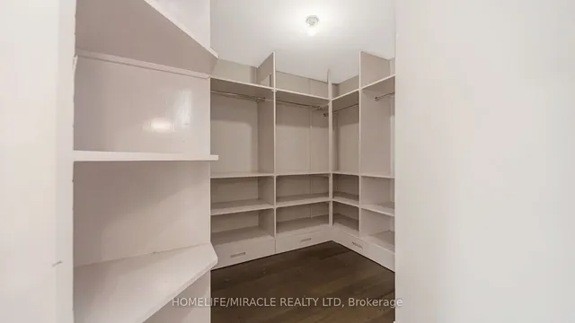 Additional image 25 of 38 Salem Crt