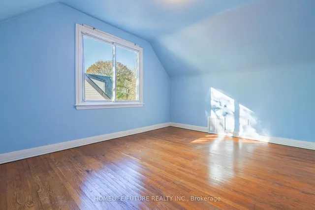 Additional image 23 of 226 Oakridge Dr