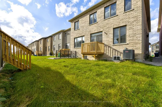 Additional image 39 of 379 Valleyway Dr