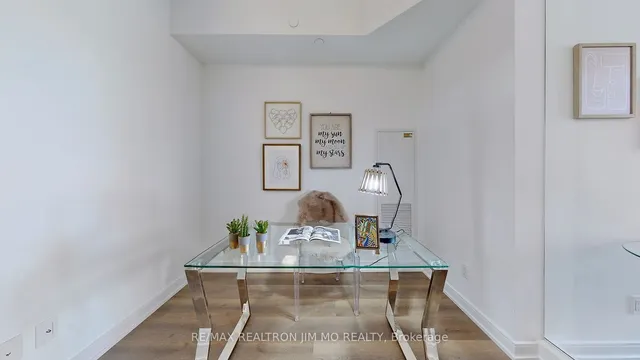 Additional image 22 of 3 Gloucester St Unit 509