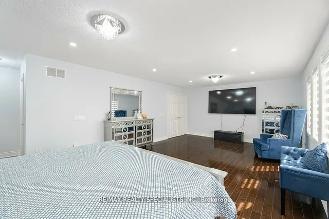 Additional image 19 of 2 Belleville Dr