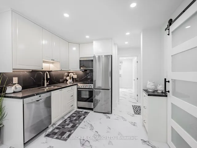 Additional image 6 of 2693 Lakeshore Blvd Unit 6