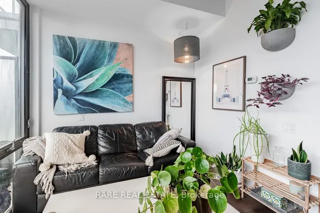 Additional image 13 of 560 King St Unit 1004