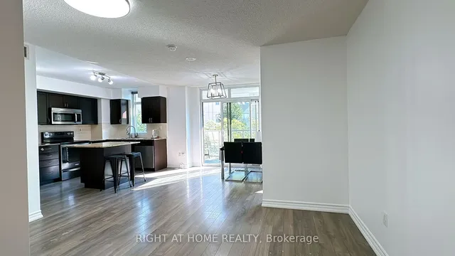 Additional image 12 of 816 Lansdowne Ave Unit 106