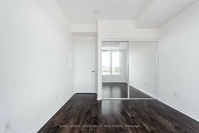 Additional image 16 of 50 Sky Harbour Dr Unit 211