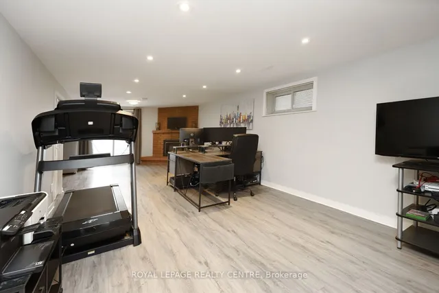 Additional image 24 of 18 Wright St