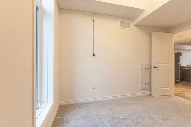 Additional image 18 of 20 Halliford Pl Unit 110