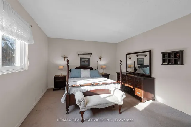 Additional image 24 of 107 Royal Palm Dr