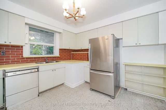 Additional image 13 of 35 Caswell Dr