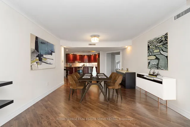 Additional image 12 of 1001 Bay St Unit 2014
