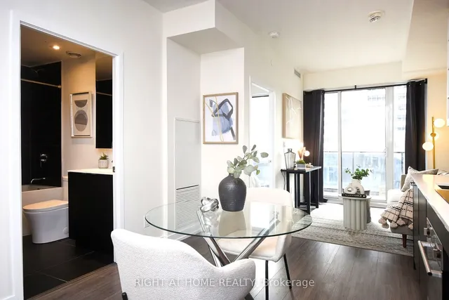 Additional image 12 of 20 Edward St Unit 1604