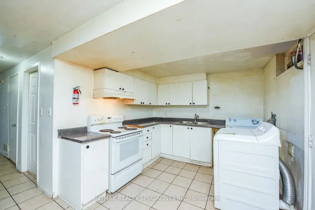 Additional image 23 of 52 Crawford Dr