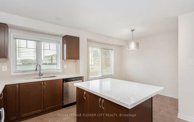 Additional image 20 of 16 Quillberry Clse