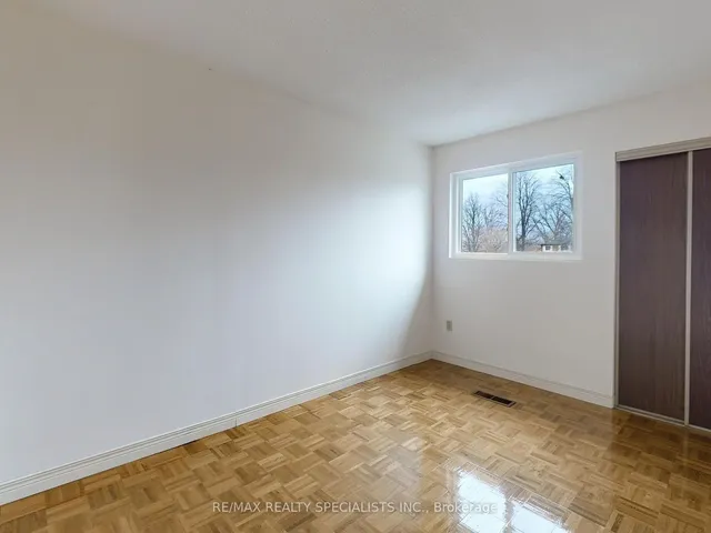 Additional image 28 of 23 Tara Park Cres Unit 23