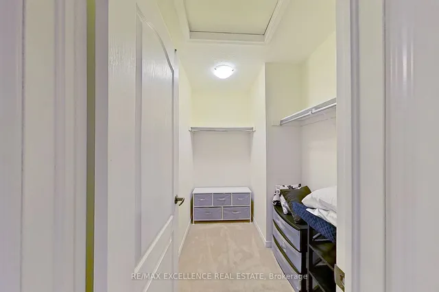 Additional image 32 of 5 Francesco St