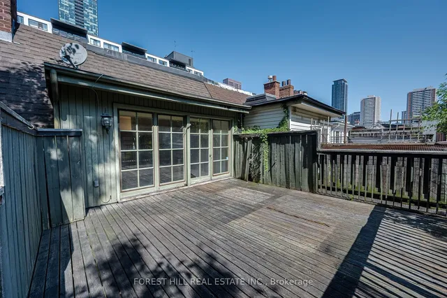 Additional image 35 of 103 Gloucester St