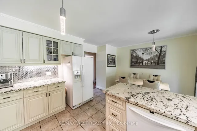 Additional image 6 of 127 Weir Cres