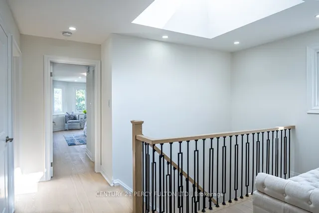 Additional image 19 of 22 Reidmount Ave