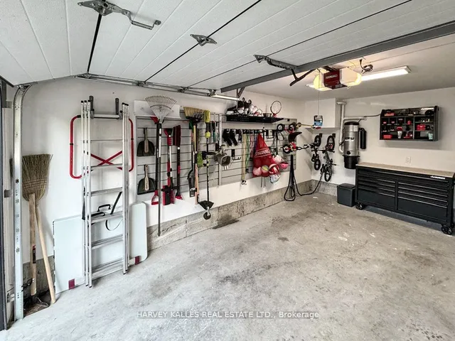 Additional image 40 of 39 Marquette Ave