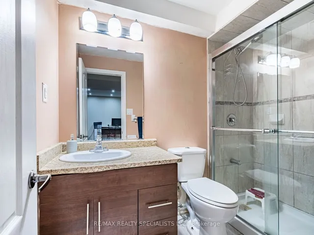 Additional image 33 of 47 Donomore Dr