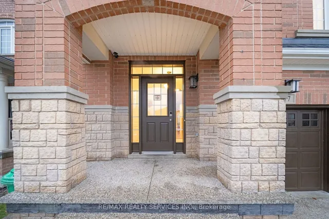 Additional image 2 of 77 Crown Victoria Dr