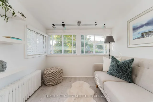 Additional image 28 of 812 Duplex Ave