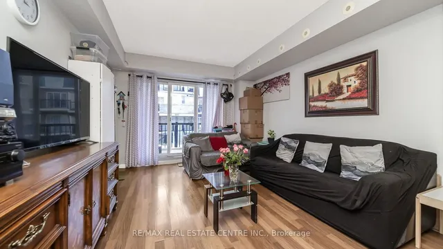 Additional image 9 of 3041 Finch Ave Unit 2067