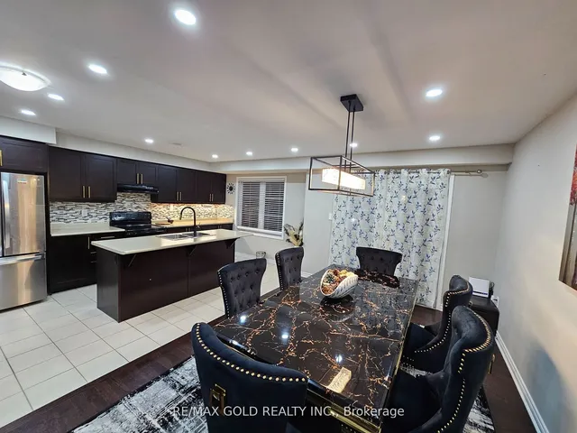 Additional image 10 of 94 Baycliffe Cres